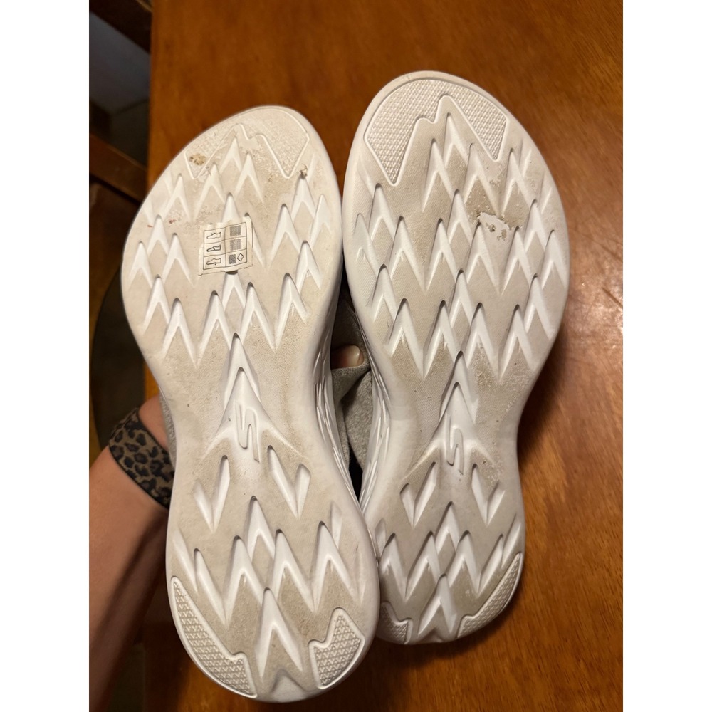 Skechers On-the-Go 600 Goga Mat Grey Thong Flip Flop Sandals Womens 8 16154S - Picture 5 of 6